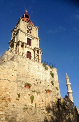 The Knight And The Pomegranate - Luxury Medieval Villa *